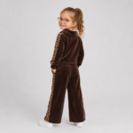 Komplet welurowy dla dziewczynki SAVANNAH – 3 kolory - obrazek 4